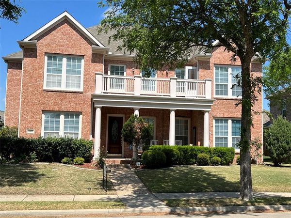 1803 E Branch Hollow Drive, Carrollton, TX 75007