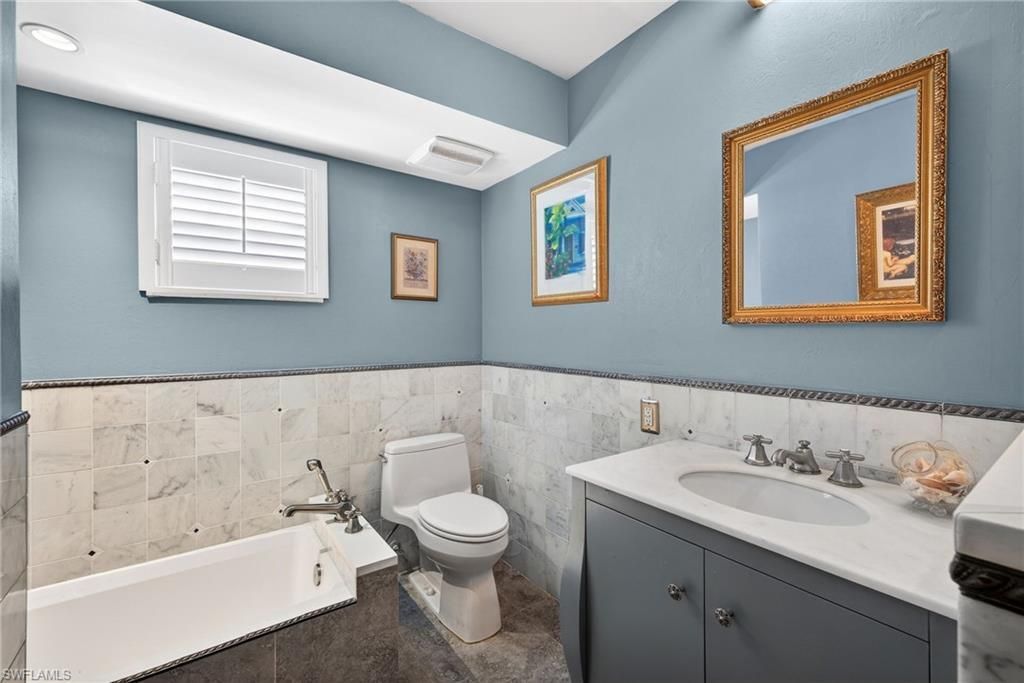 931 Deep Lagoon Ln, Fort Myers, FL 33919 Photo