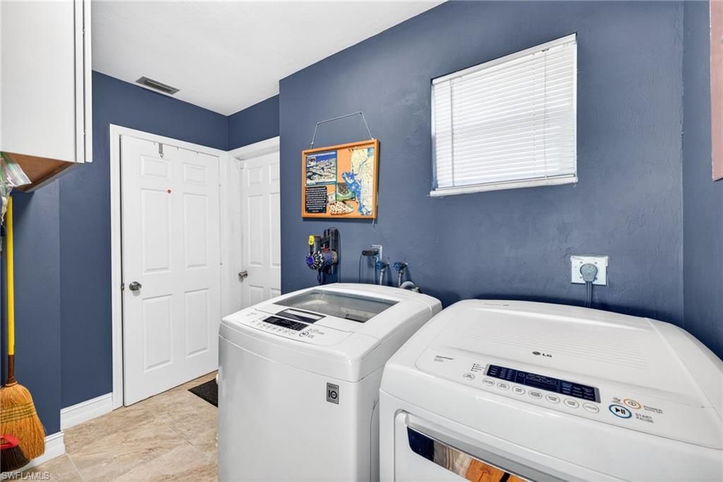 931 Deep Lagoon Ln, Fort Myers, FL 33919 Photo