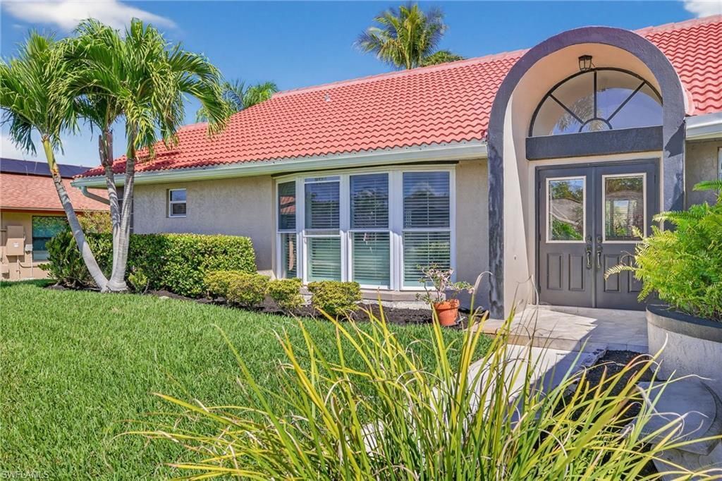 931 Deep Lagoon Ln, Fort Myers, FL 33919 Photo