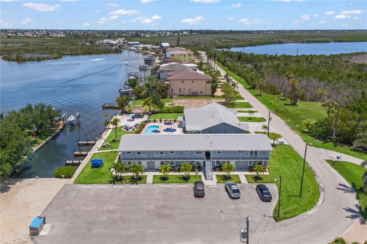 12200 Shoreview Drive, Cape Coral, FL 33993 Photo