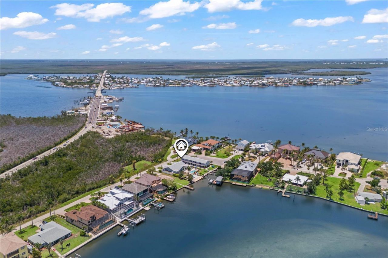 12200 Shoreview Drive, Cape Coral, FL 33993 Photo