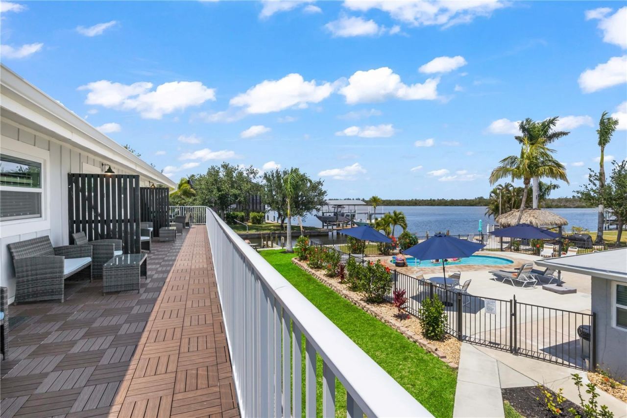 12200 Shoreview Drive, Cape Coral, FL 33993 Photo