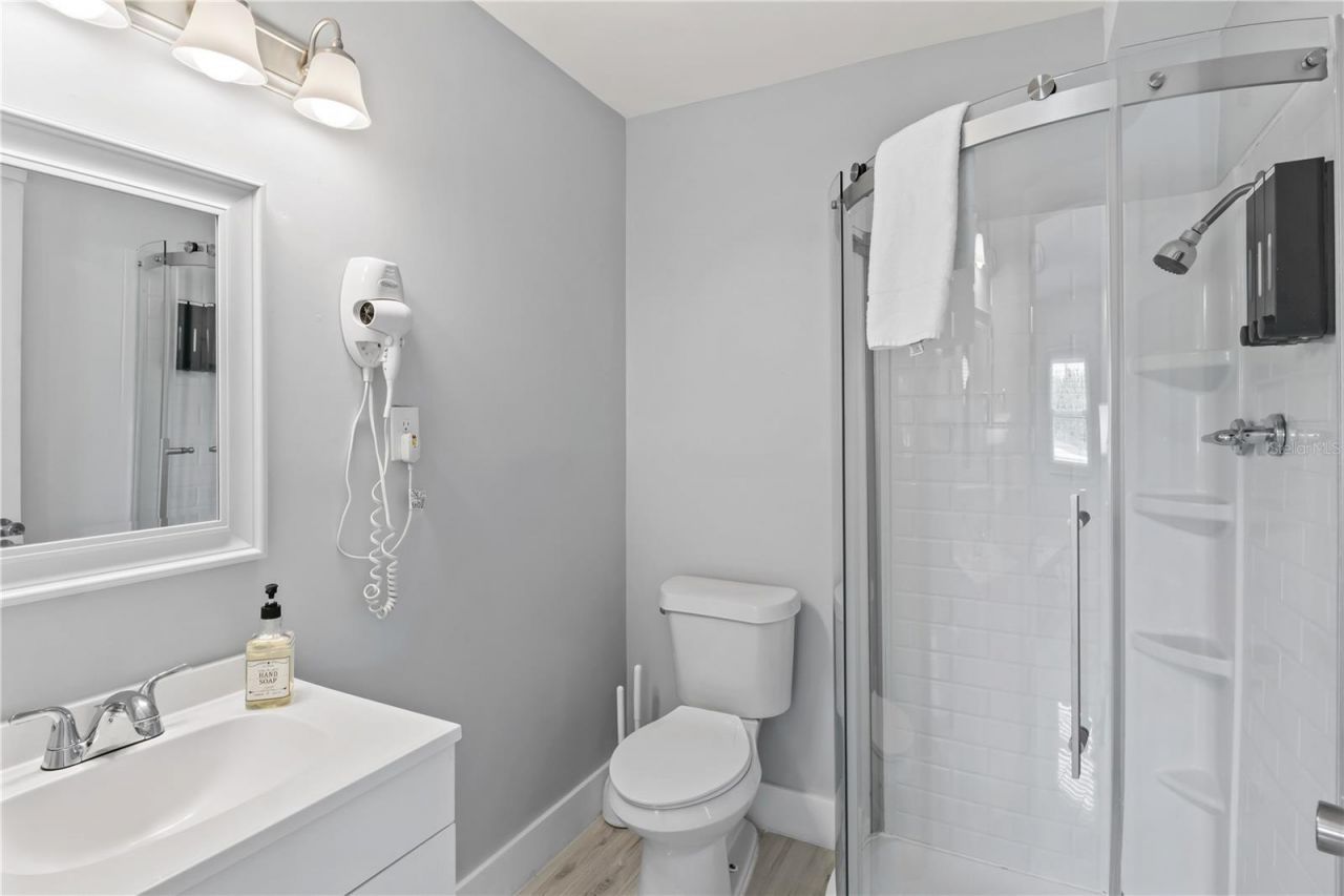 12200 Shoreview Drive, Cape Coral, FL 33993 Photo