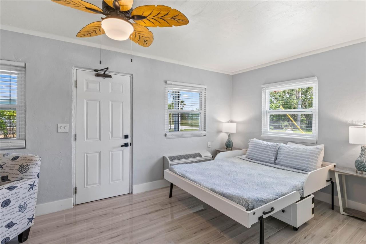 12200 Shoreview Drive, Cape Coral, FL 33993 Photo