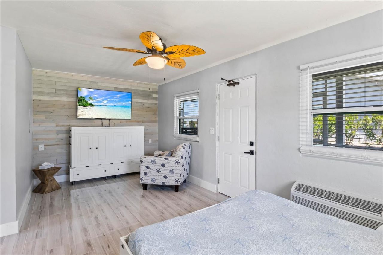 12200 Shoreview Drive, Cape Coral, FL 33993 Photo