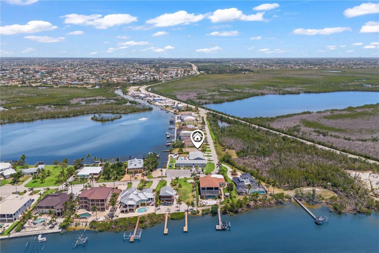 12200 Shoreview Drive, Cape Coral, FL 33993 Photo