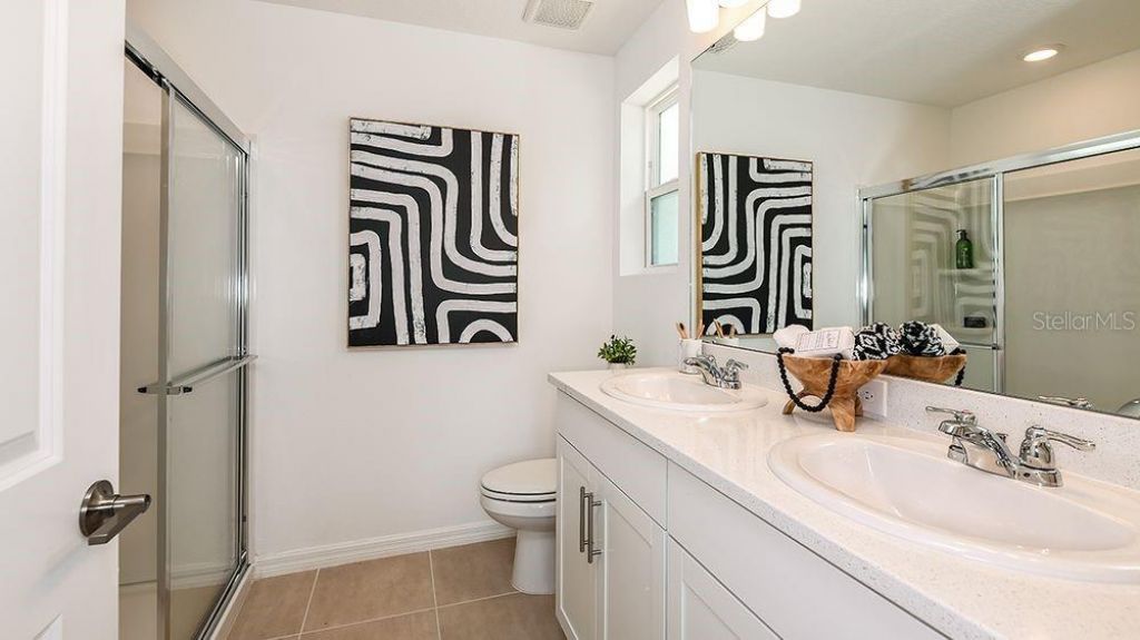10585 Orbit Terrace, Sarasota, FL 34241 Photo