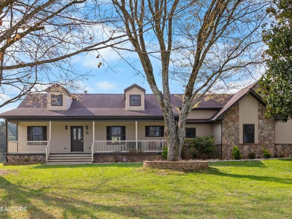 9228 Washington Pike, Corryton, TN 37721