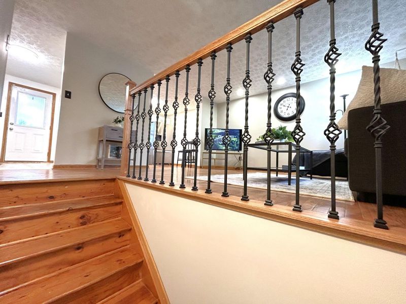 2696 Southridge Drive , Columbus, OH 43224 Photo 18