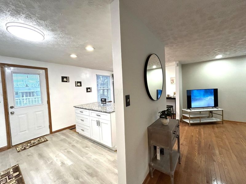 2696 Southridge Drive , Columbus, OH 43224 Photo 27