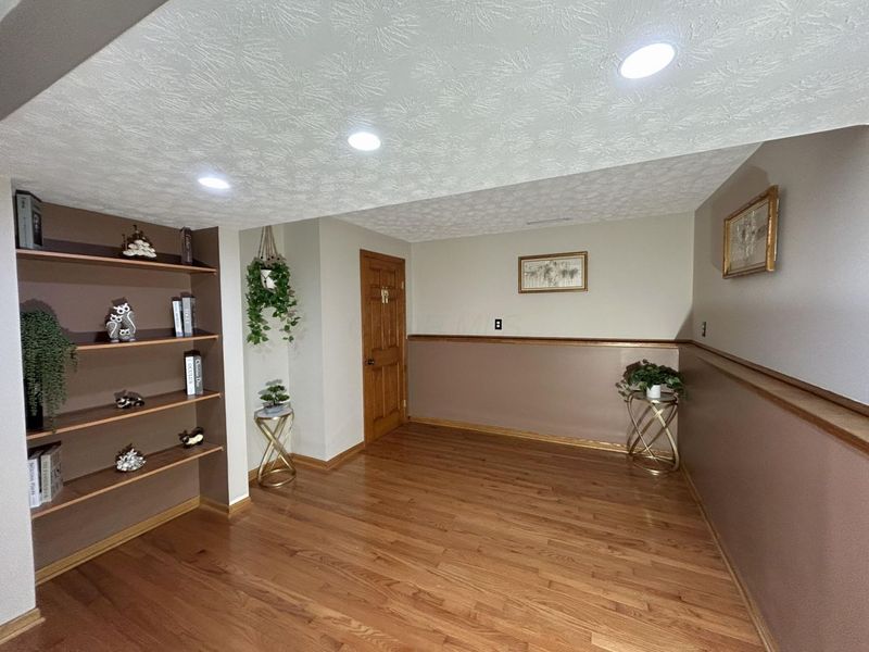 2696 Southridge Drive , Columbus, OH 43224 Photo 44