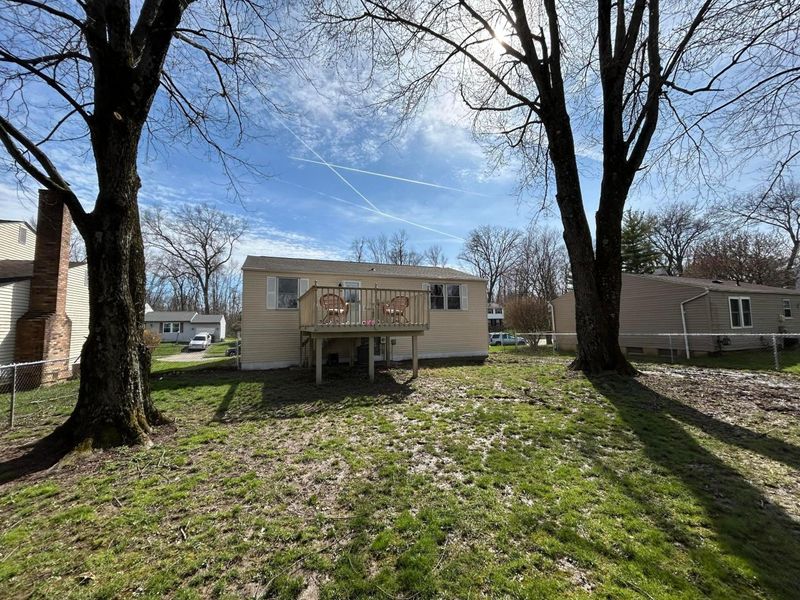 2696 Southridge Drive , Columbus, OH 43224 Photo 9