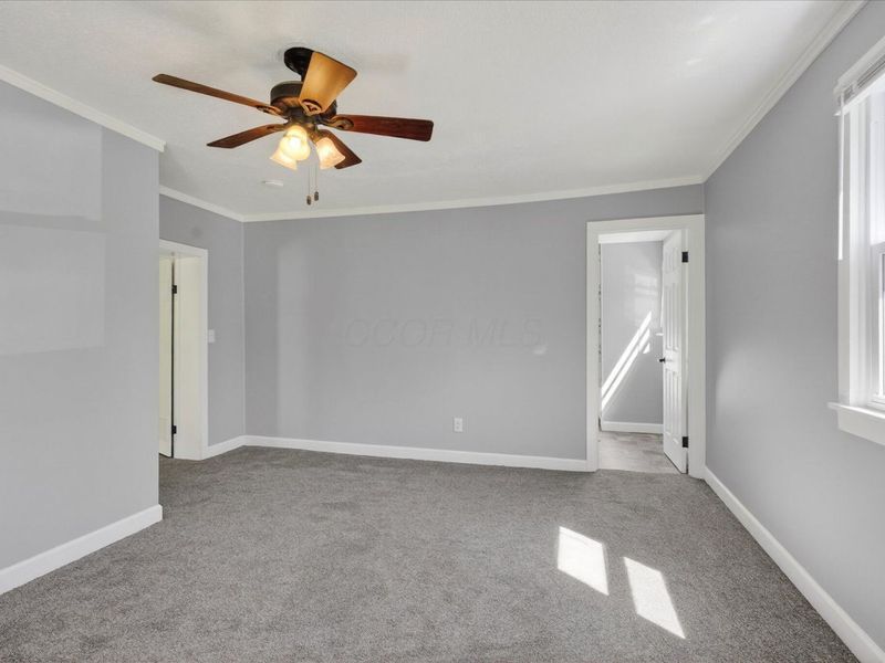 8225 W Prospect Road , Hillsboro, OH 45133 Photo 11