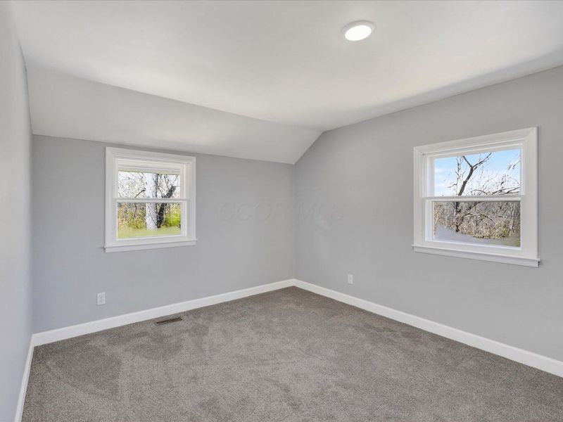 8225 W Prospect Road , Hillsboro, OH 45133 Photo 19