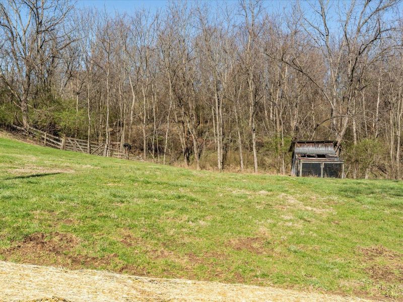 8225 W Prospect Road , Hillsboro, OH 45133 Photo 40