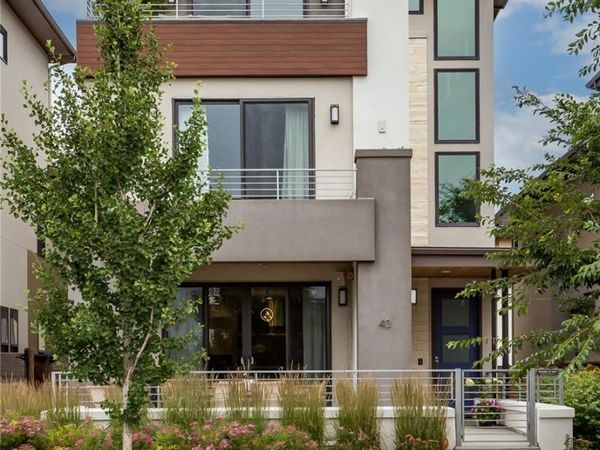 43 S Oneida Court , Denver, CO 80230