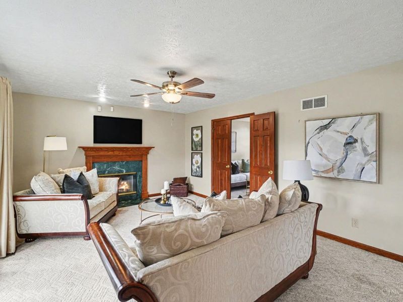 1543 Woodbridge Court, Forest Park, OH 45240 Photo 14