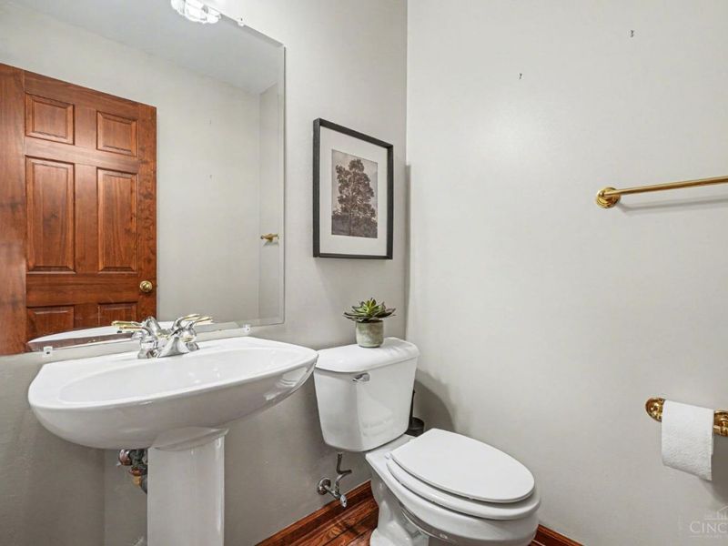 1543 Woodbridge Court, Forest Park, OH 45240 Photo 16