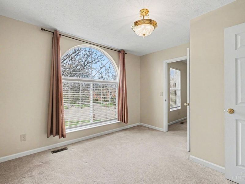 1543 Woodbridge Court, Forest Park, OH 45240 Photo 20