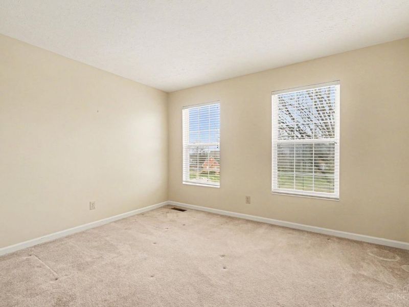 1543 Woodbridge Court, Forest Park, OH 45240 Photo 23