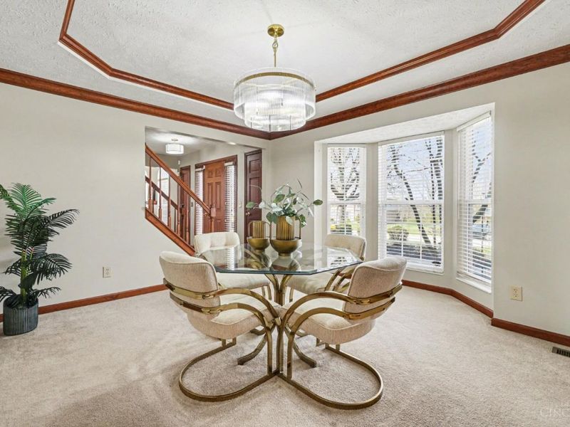 1543 Woodbridge Court, Forest Park, OH 45240 Photo 7