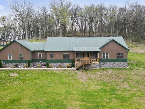2095 Linwood Rd, Watertown, TN 37184