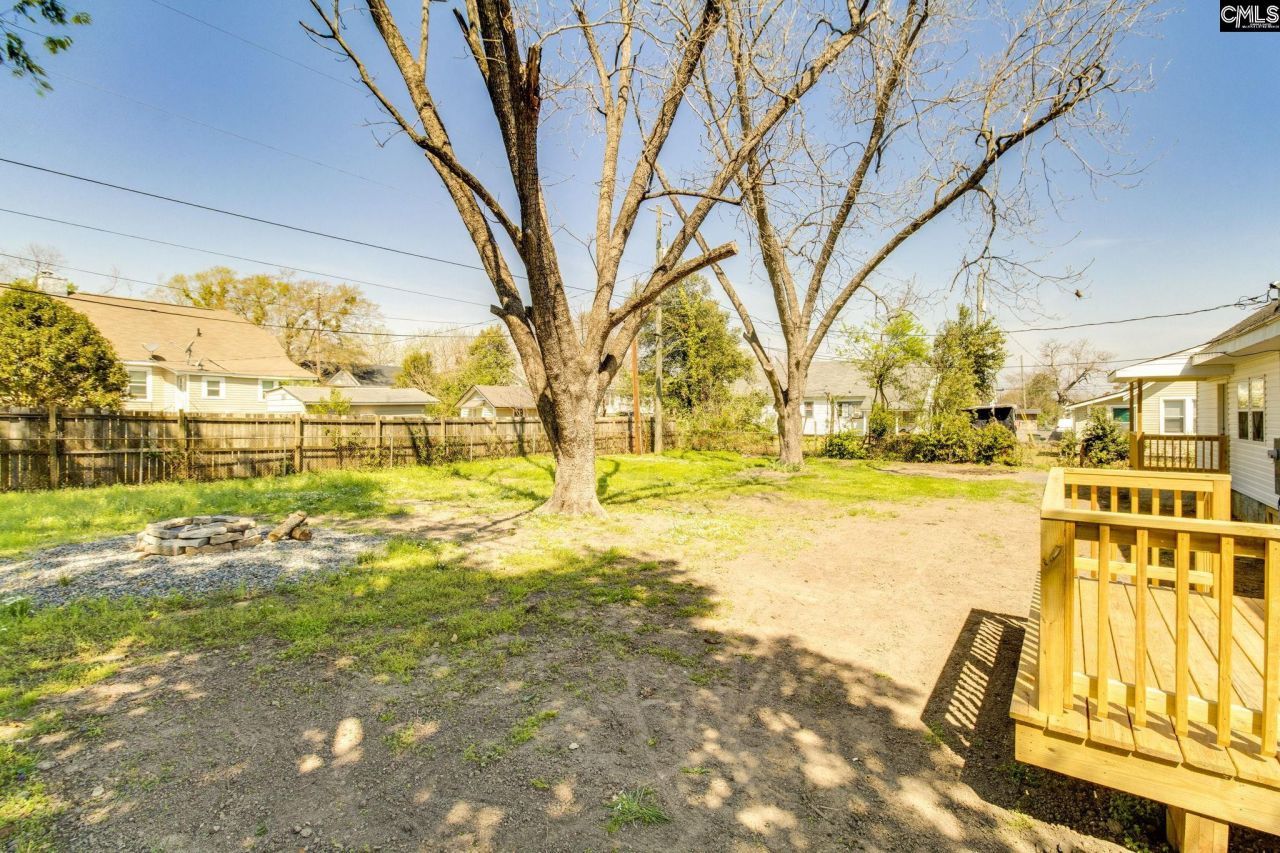 540 Oak Streets  Photo 30