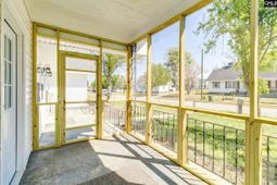 540 Oak Streets  photo 4