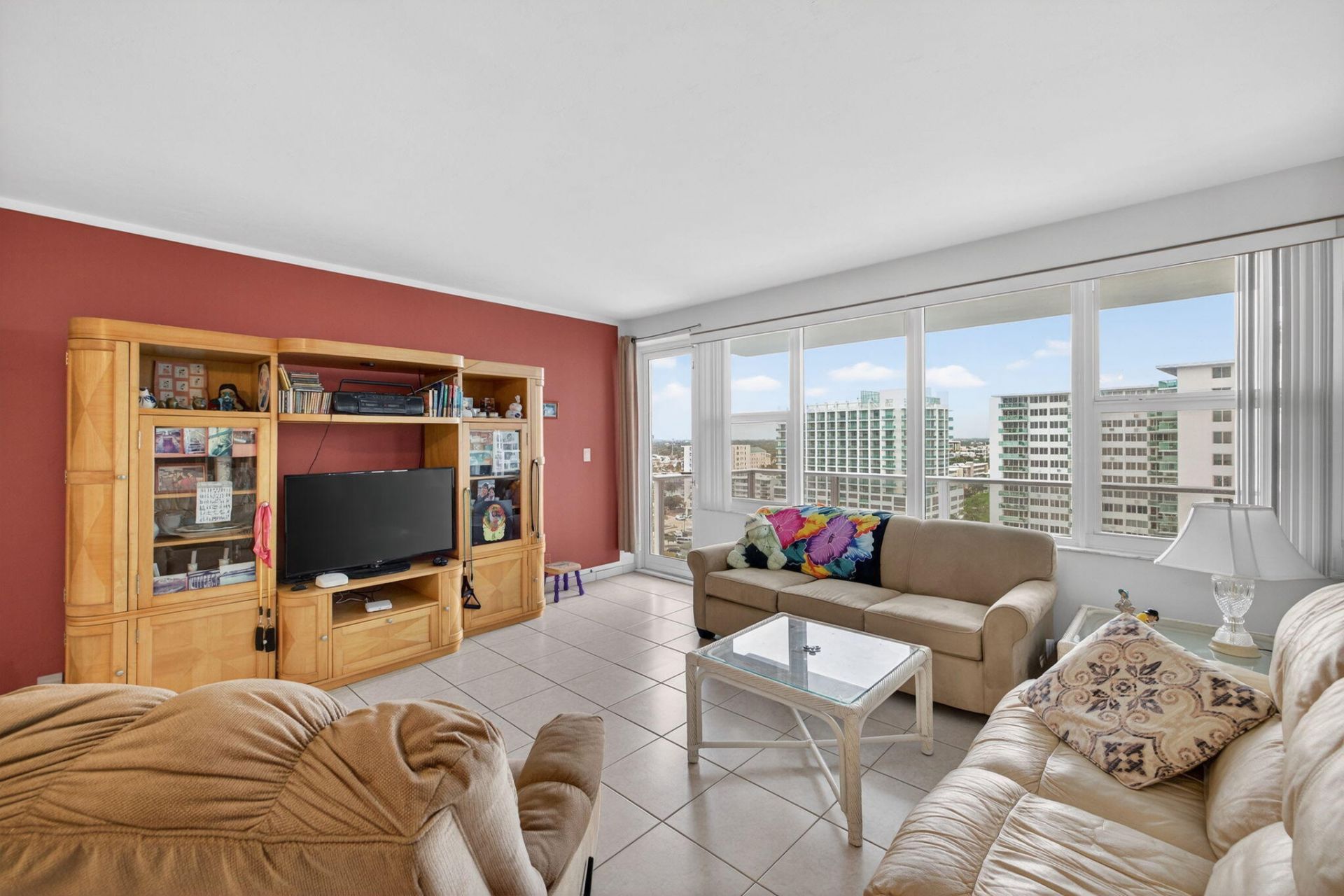 3333 NE 34th Street, Unit 1418, Fort Lauderdale, FL 33308 Photo