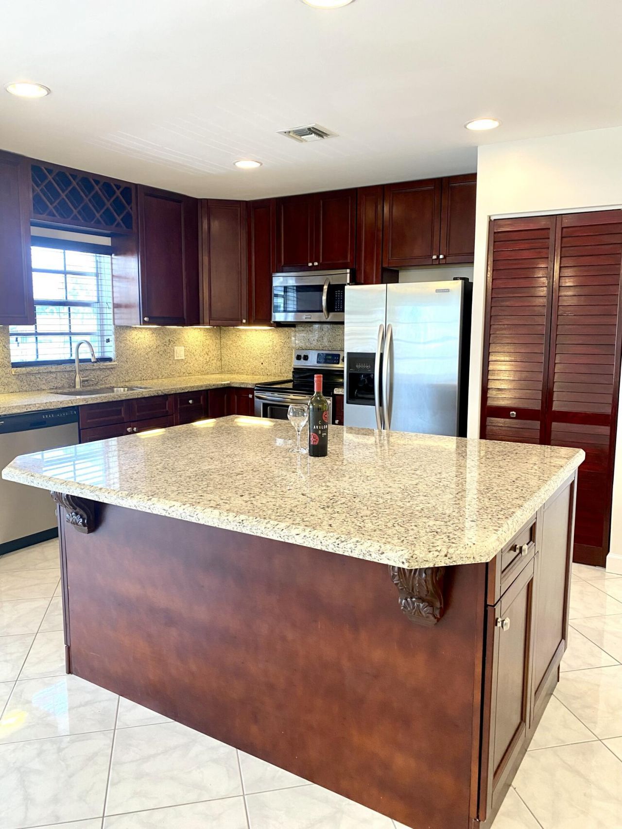 733 High Point Boulevard, Unit D2, Fort Pierce, FL 34982 Photo