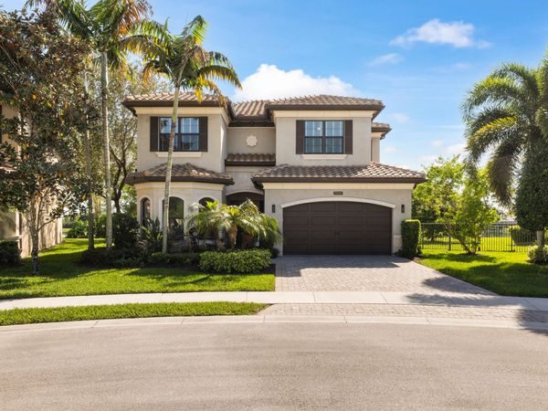 9590 Eden Roc Court, Delray Beach, FL 33446