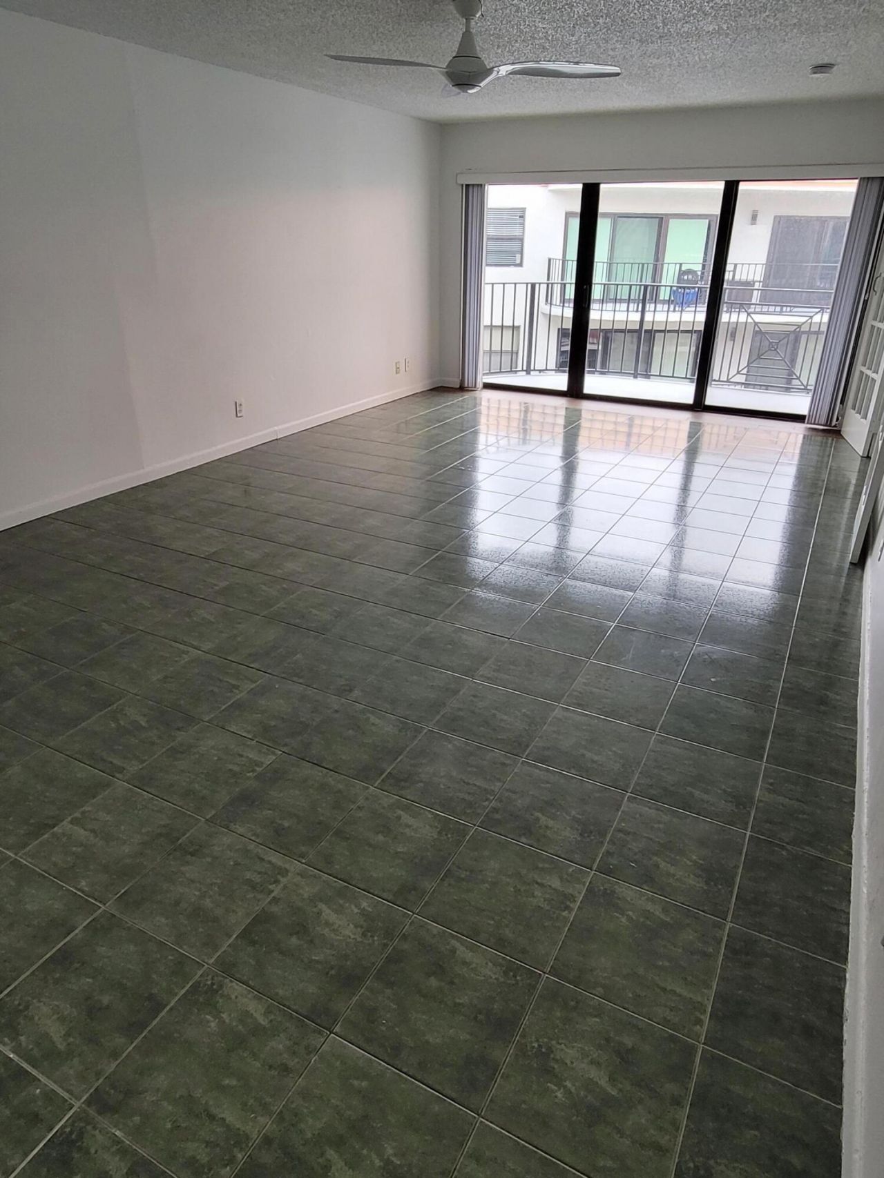 2029 N Ocean Boulevard, Unit 505, Fort Lauderdale, FL 33305 Photo