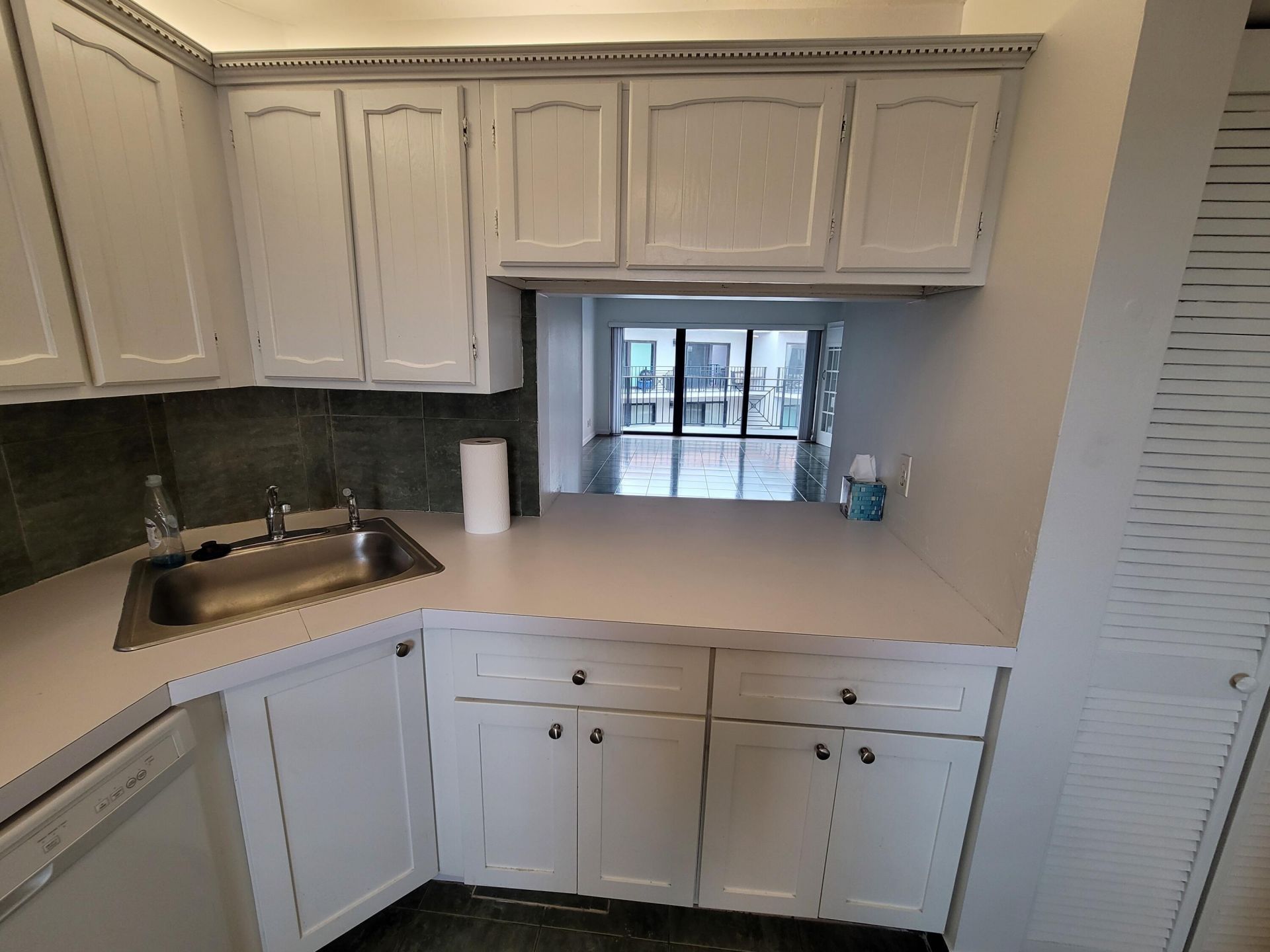 2029 N Ocean Boulevard, Unit 505, Fort Lauderdale, FL 33305 Photo