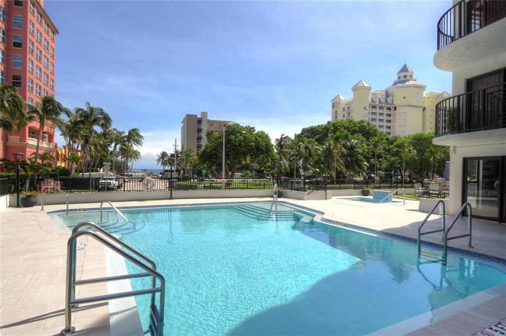 2029 N Ocean Boulevard, Unit 505, Fort Lauderdale, FL 33305 Photo