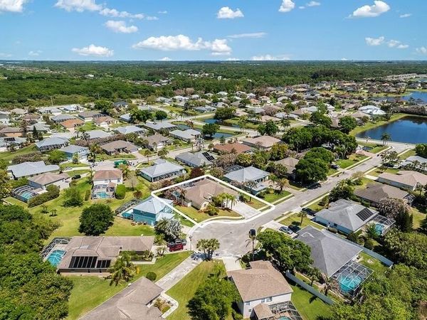 6576 35th Place, Vero Beach, FL 32966