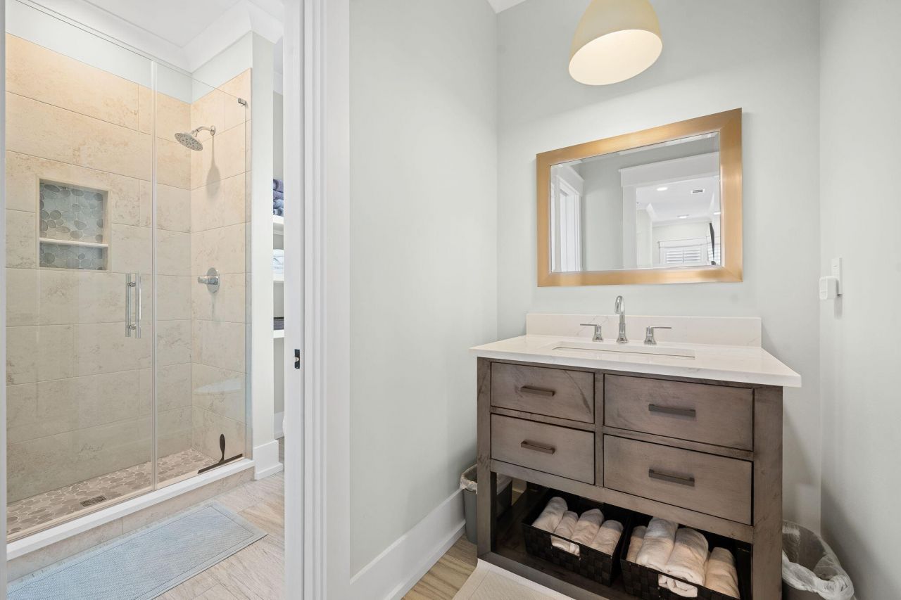 8035 Jack Island Drive Photo 35