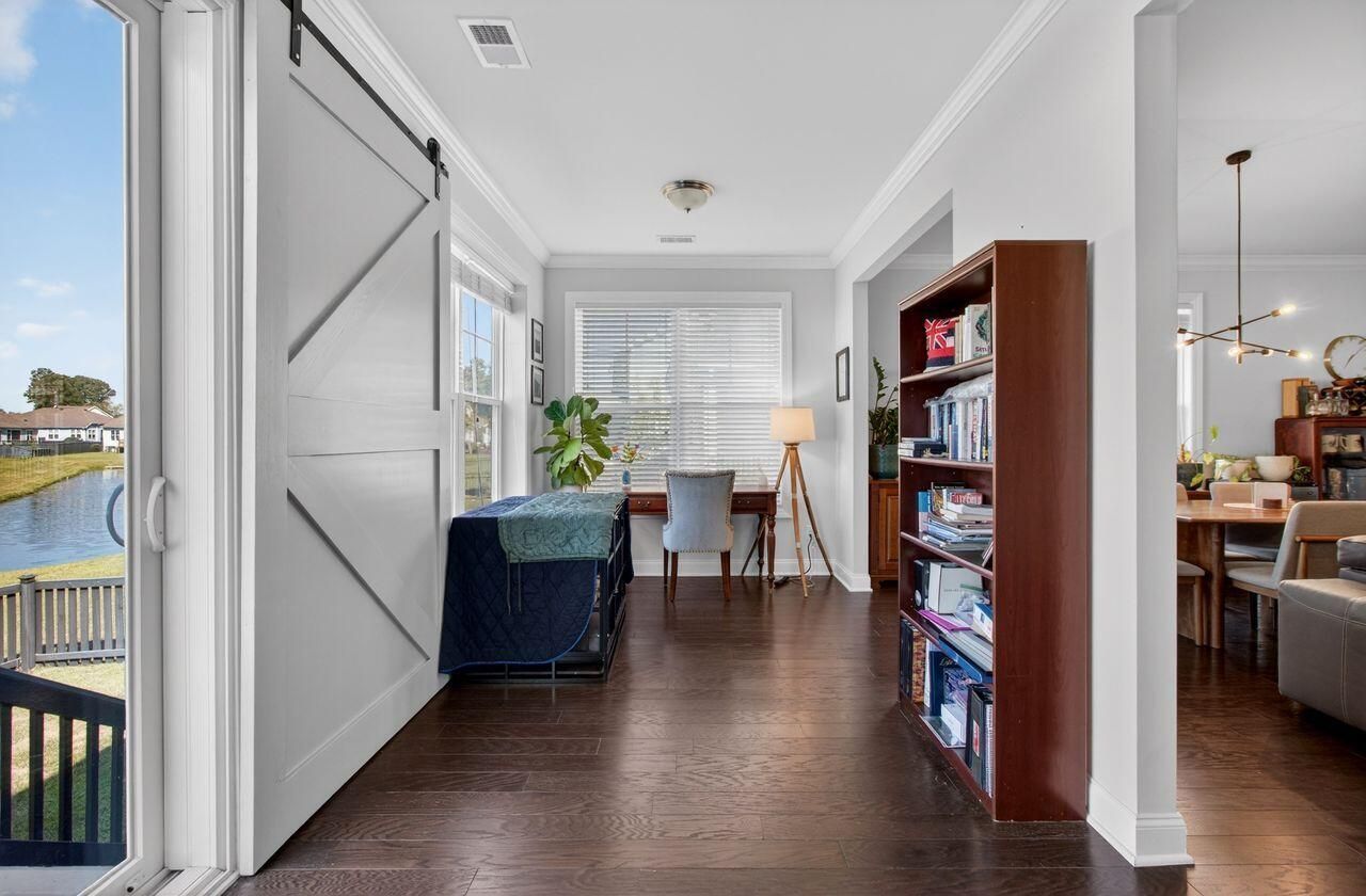 377 Turnstone Street Photo 14