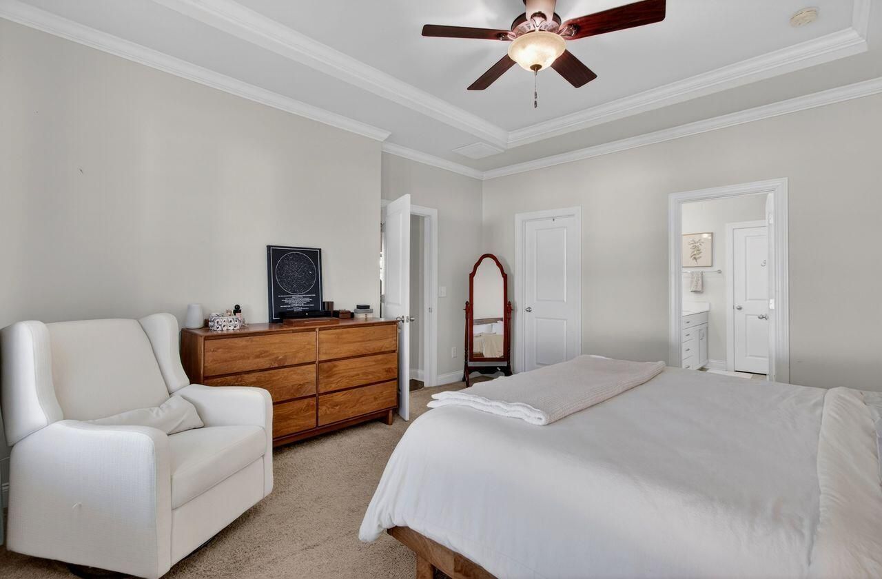 377 Turnstone Street Photo 24