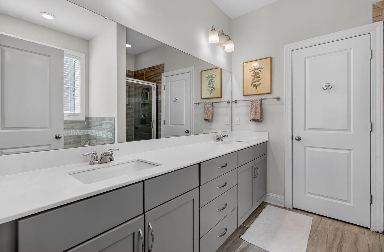 377 Turnstone Street Photo 25