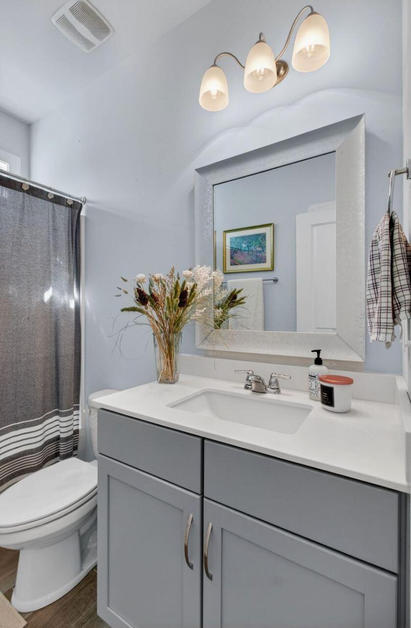 377 Turnstone Street Photo 32