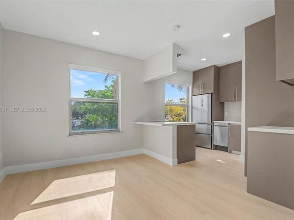 694 NE 76th St , Unit 6, Miami, FL 33138