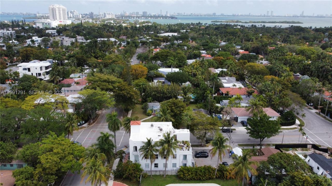 694 NE 76th St , Unit 6, Miami, FL 33138 Photo