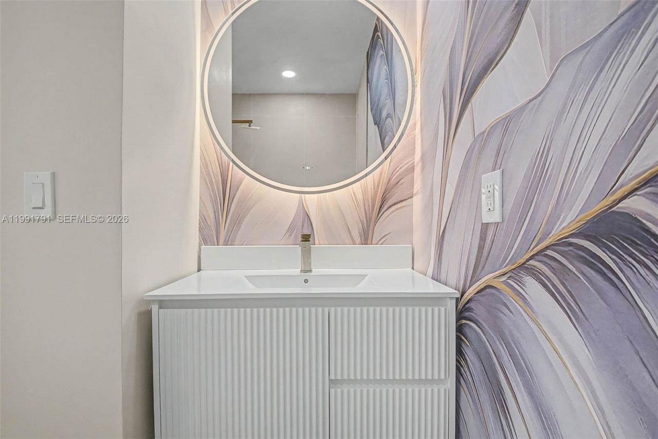 694 NE 76th St , Unit 6, Miami, FL 33138 Photo