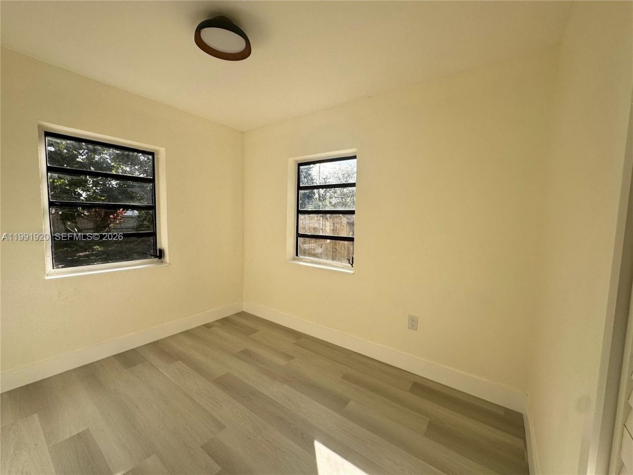 10521 NW 35th Ct , Miami, FL 33147 Photo