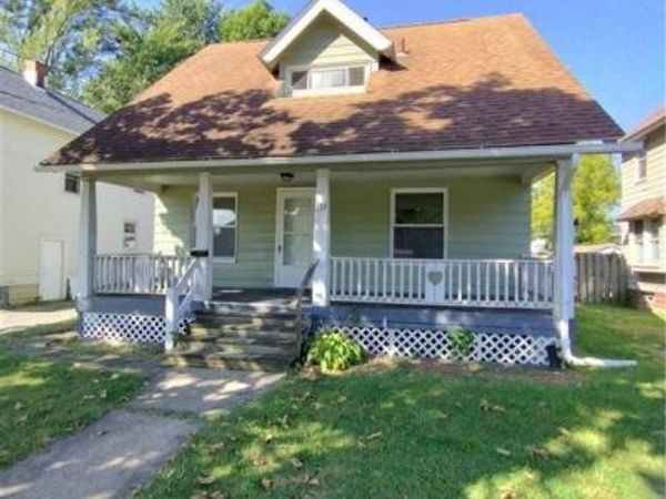 175 Charles Avenue NE, Warren, OH 44483