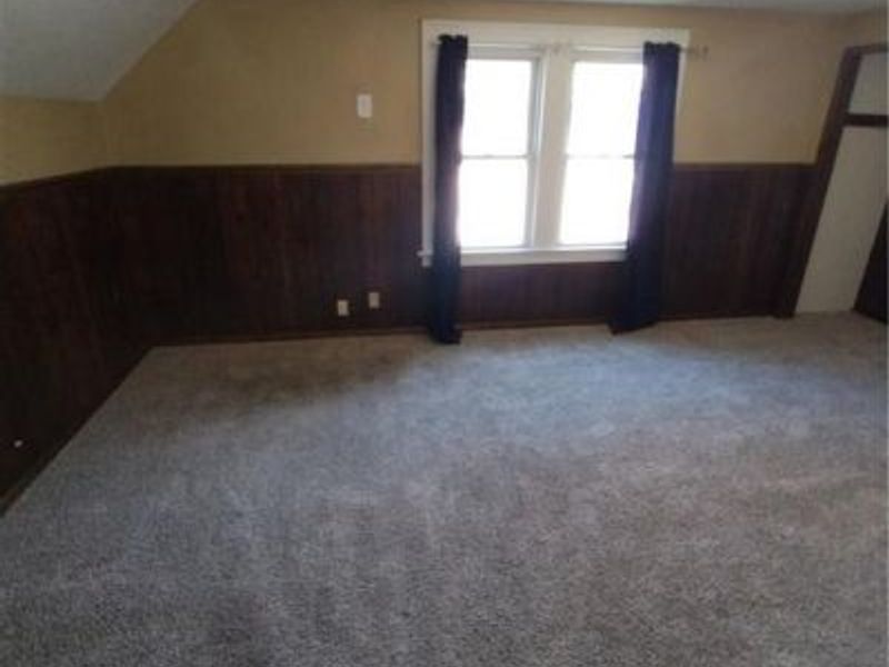 175 Charles Avenue NE, Warren, OH 44483 Photo 9