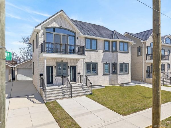 150-17 Hawtree Street , Ozone Park, NY 11417