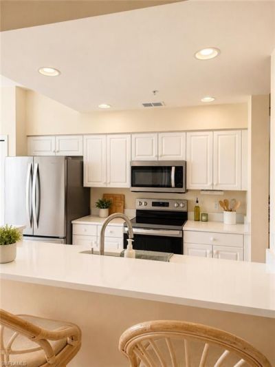 2730 Cypress Trace Cir, Unit 2812, Naples, FL 34119 Photo