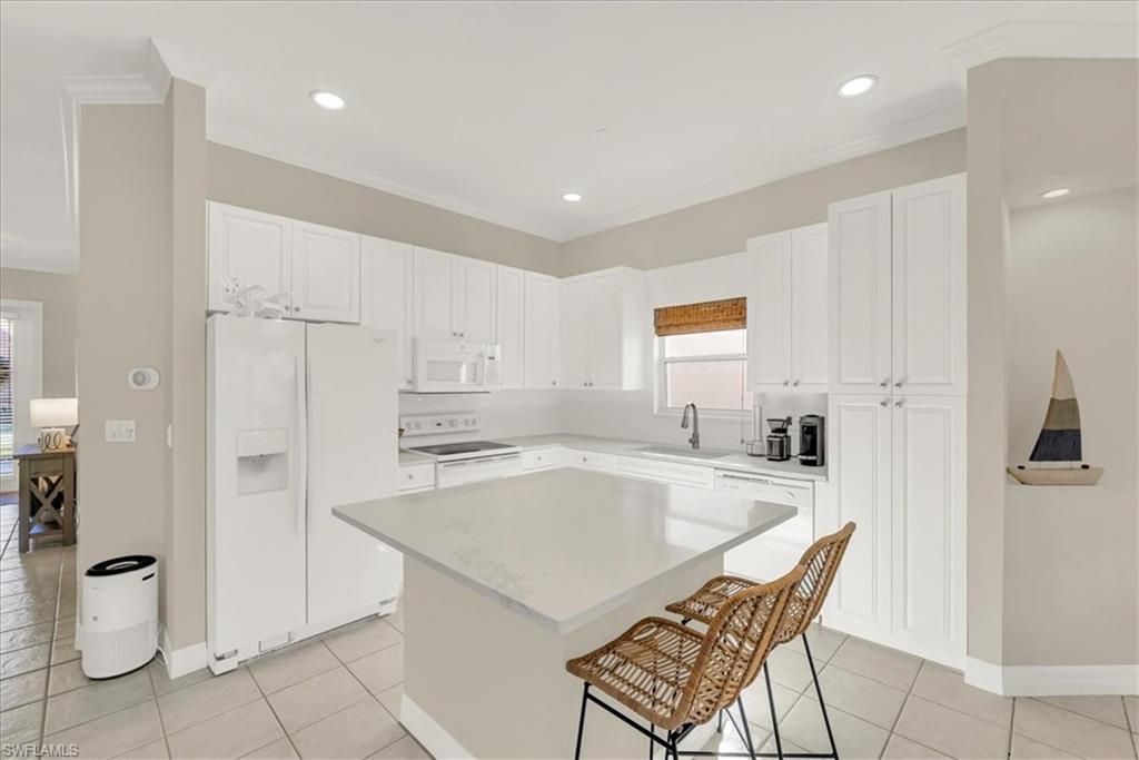 28327 Hidden Lake Dr , Bonita Springs, FL 34134 Photo